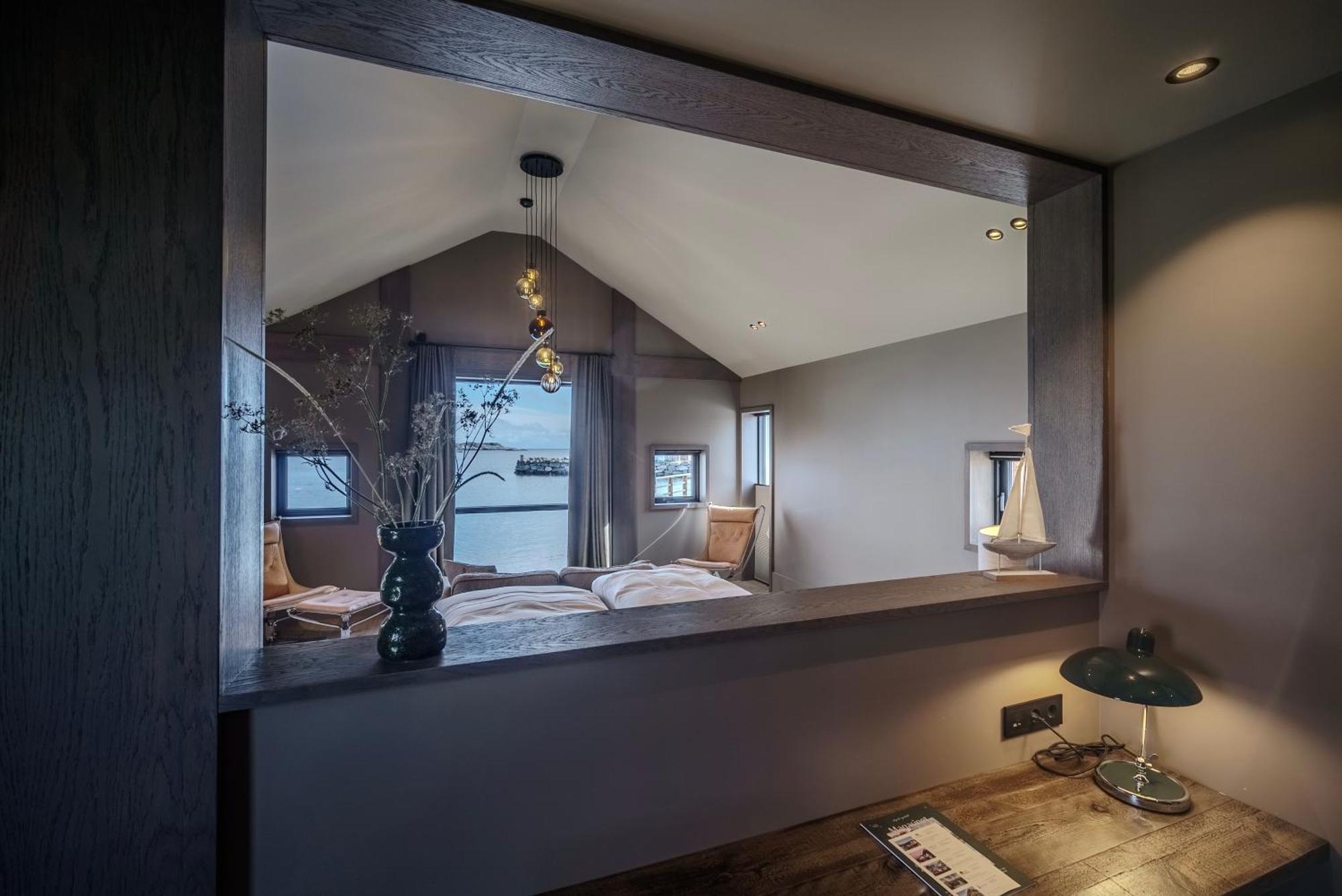 Hotel Bryggehotell - By Classic Norway 5*